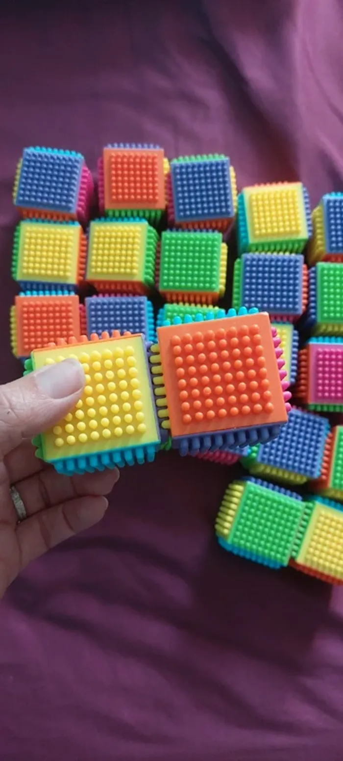 Lot de 25 cubes clippos - photo numéro 2