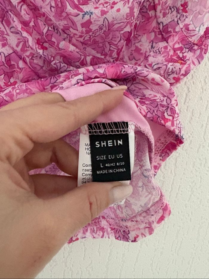 Haut SHEIN taille L - photo numéro 2