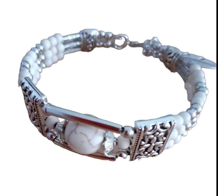 Bracelet  EE