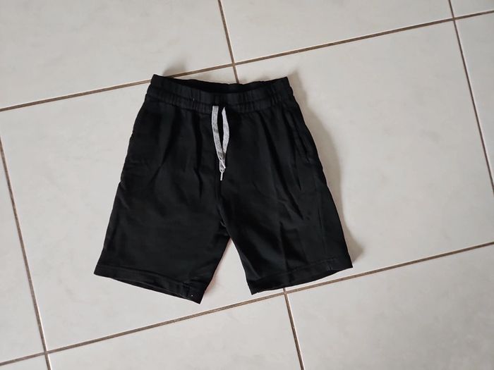 Short garçon 10 ans kiabi chla4 - photo numéro 2