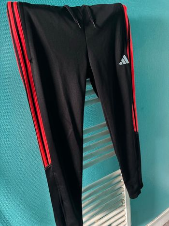 Jogging de sport adidas 