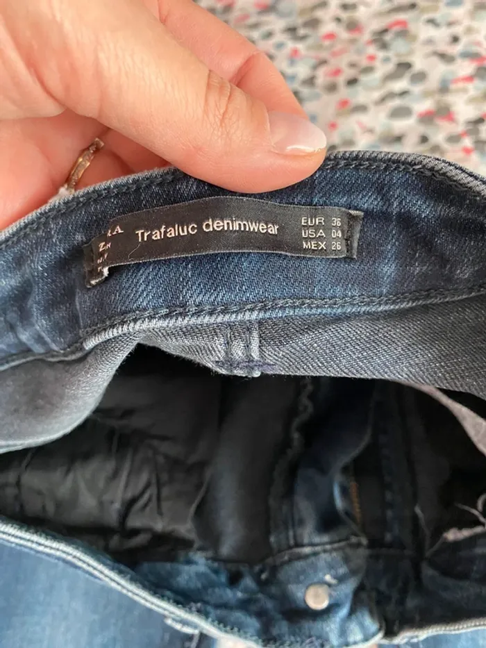 Jeans Zara trafaluc 36 - photo numéro 2