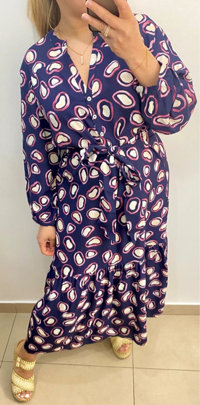 Jolie Robe Longue Imprimée Avec Ceinture Taille L - photo numéro 5
