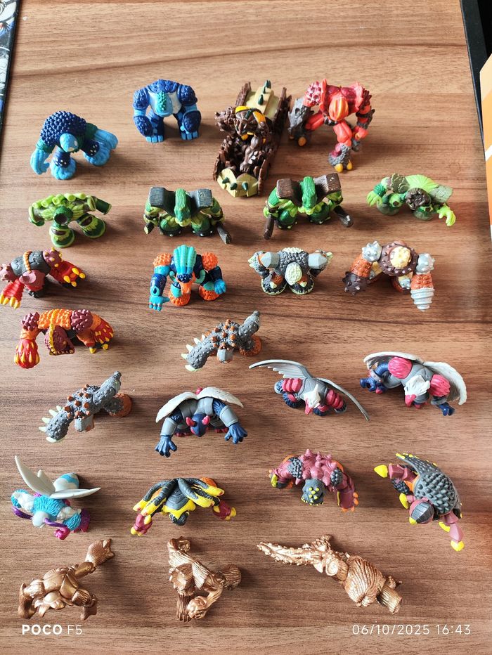 24 figurines Gormiti giochi preziosi Marathon