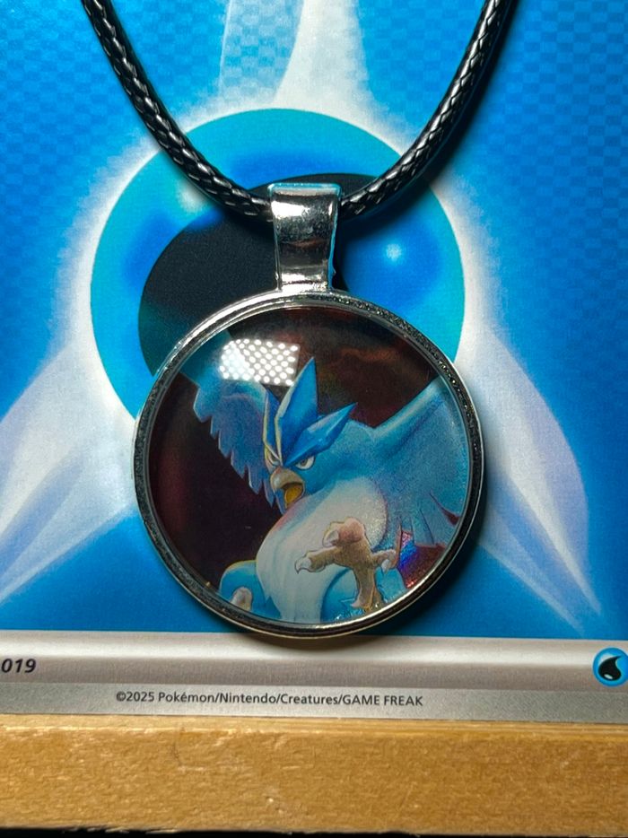 Pendentif Pokémon Artikodin - photo numéro 2