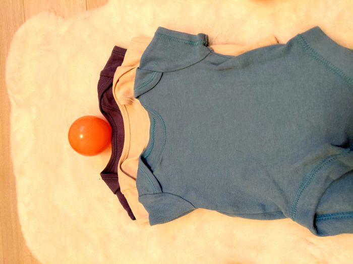 Lot de 4 bodies 1 mois – Primark - photo numéro 4