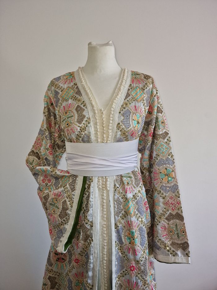 Takchita sari 2 pièces - photo numéro 2