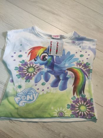 T-shirt neuf 3 ans