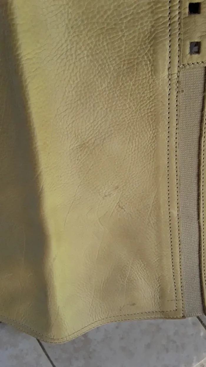 Bottes taille 38, très beau cuir - photo numéro 8