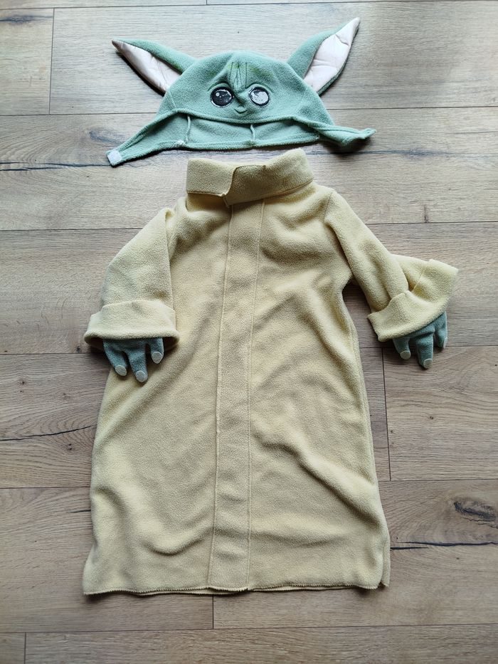 Déguisement bébé yoda