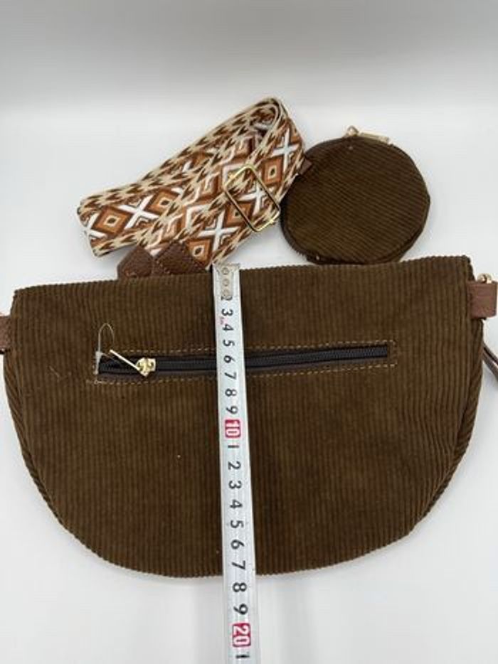 Sac banane bandoulière velours - photo numéro 6