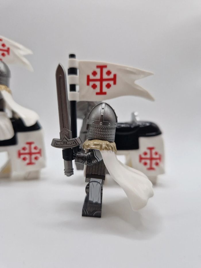 Figurines type lego 2 chevaliers templiers - photo numéro 4