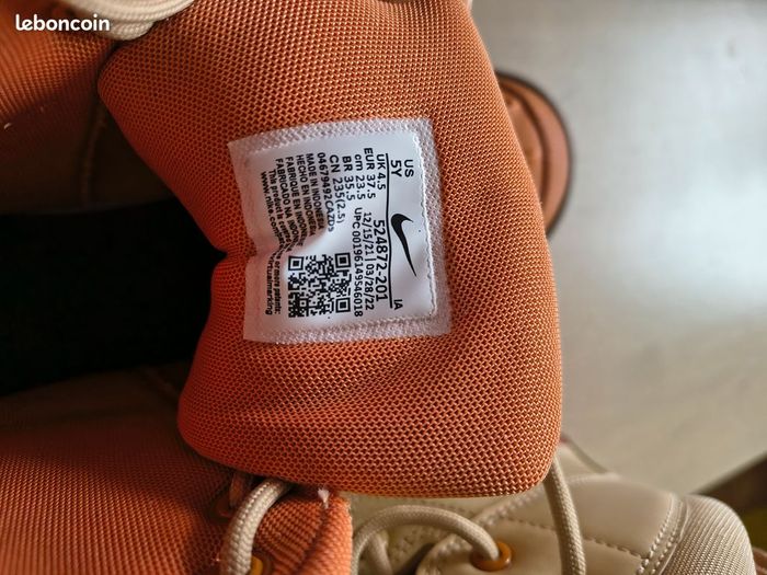 Nike · Pointure 37 · Tout Neuf - photo numéro 4