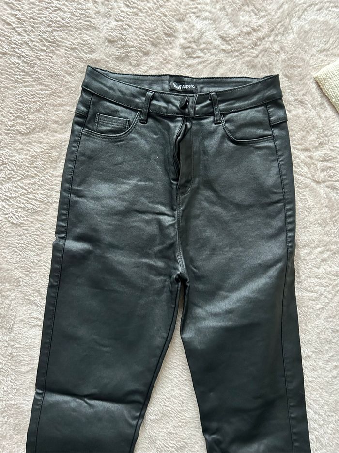 Pantalon shein simili cuir - photo numéro 2