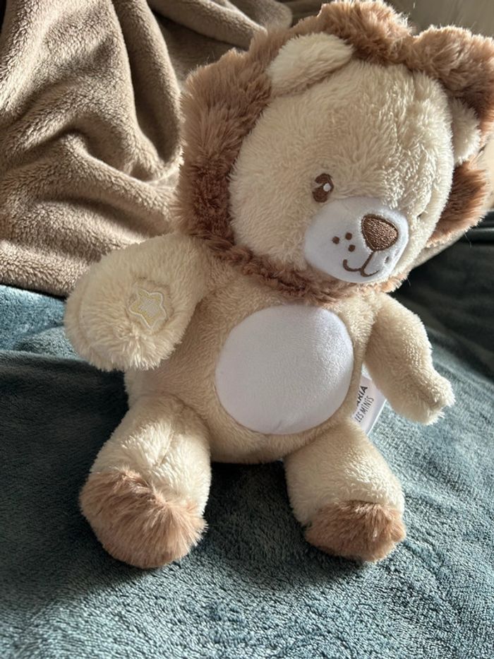 Peluche veilleuse & musicale Ostaria - photo numéro 4