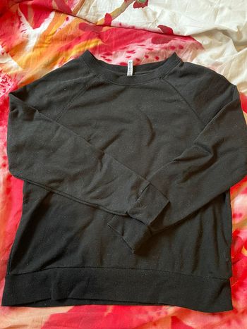 Sweat noir basique taille M