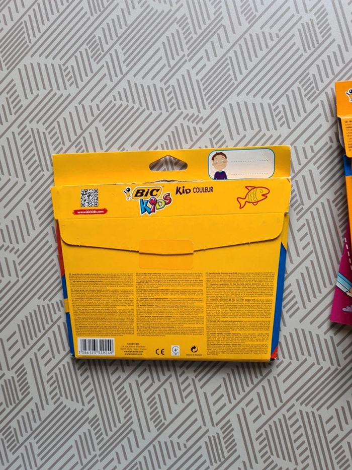 Lot papeteries et trousse - photo numéro 15