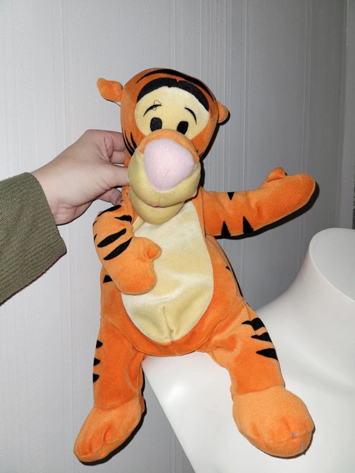 Peluche tigrou disney