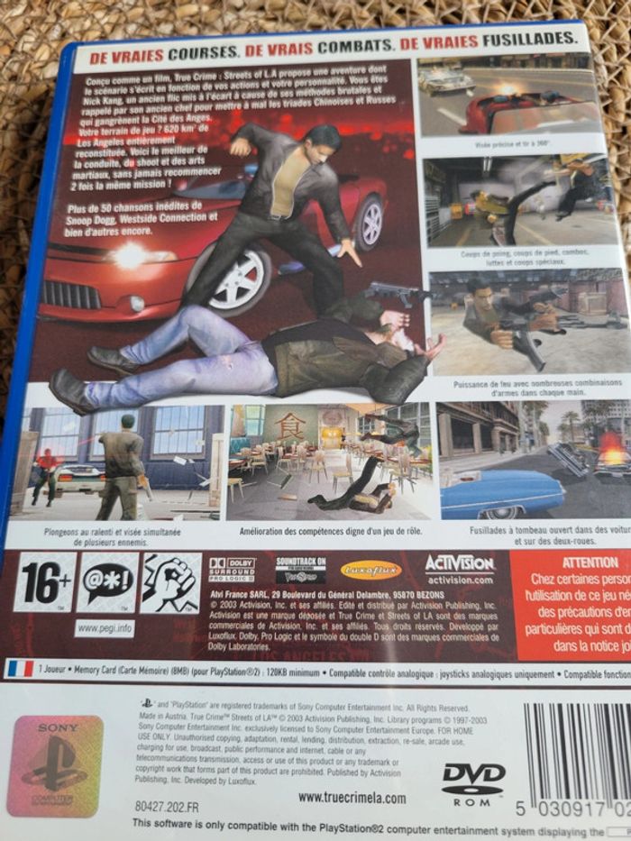 Jeu playstation2 True Crime. - photo numéro 2