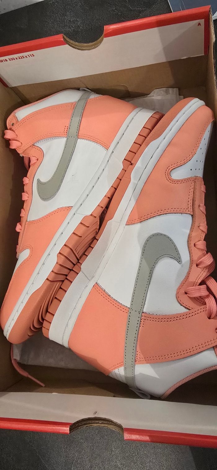 Nike neuves - photo numéro 2