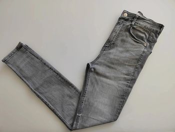 Jean ZARA en tissu super stretch avec taille haute - Gris - Taille 34