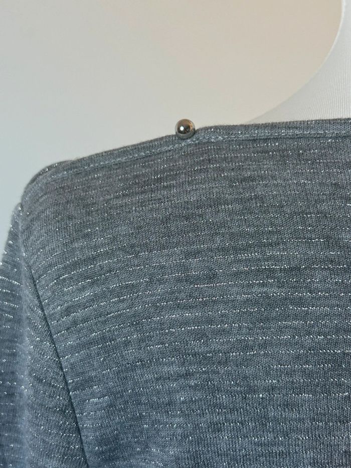 Pull Zamba taille 4 - photo numéro 9