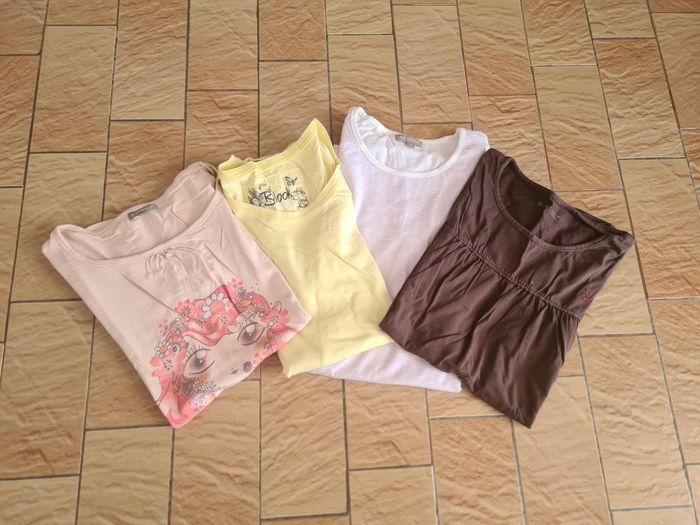 Lot 4 t-shirts / Taille 14ans