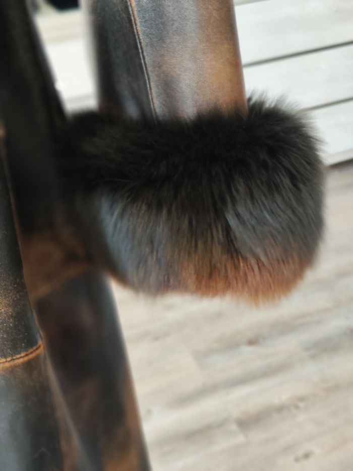 Très beau manteau en cuir - photo numéro 3