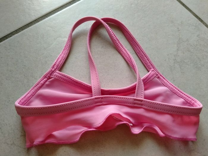 Maillot de bain rose trop mignon Tribord. Bébé 6 mois - photo numéro 10