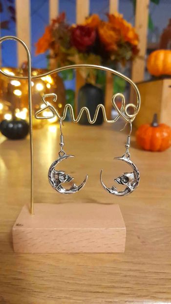 💀 Boucles d’oreilles Halloween pendantes Lune Squelette