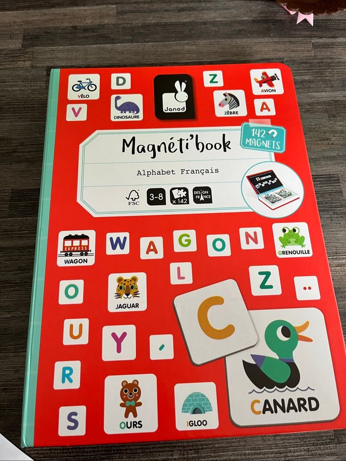 Jeu Janod Magnéti'book Alphabet Rouge