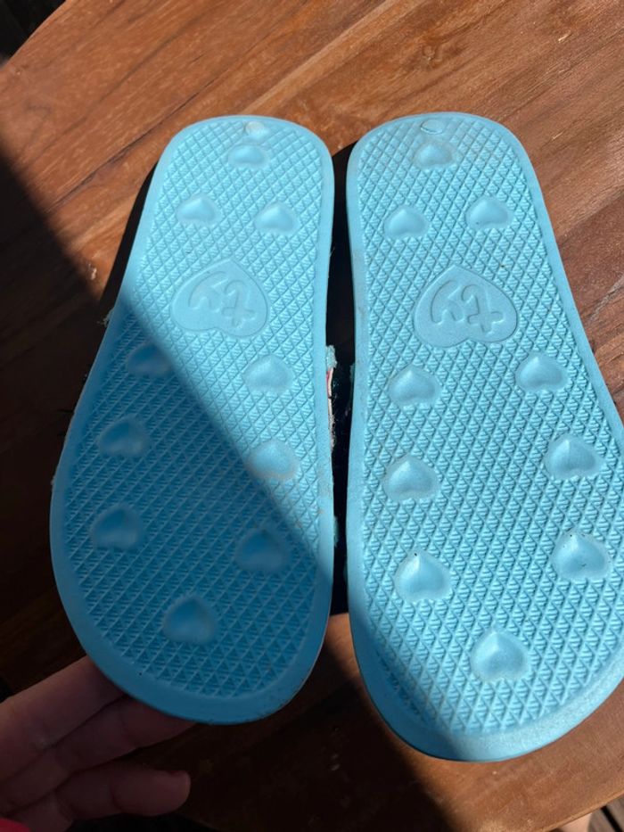 Chaussons TY fille – Taille 35 / 8-10 ans – Neuf 💙 - photo numéro 7