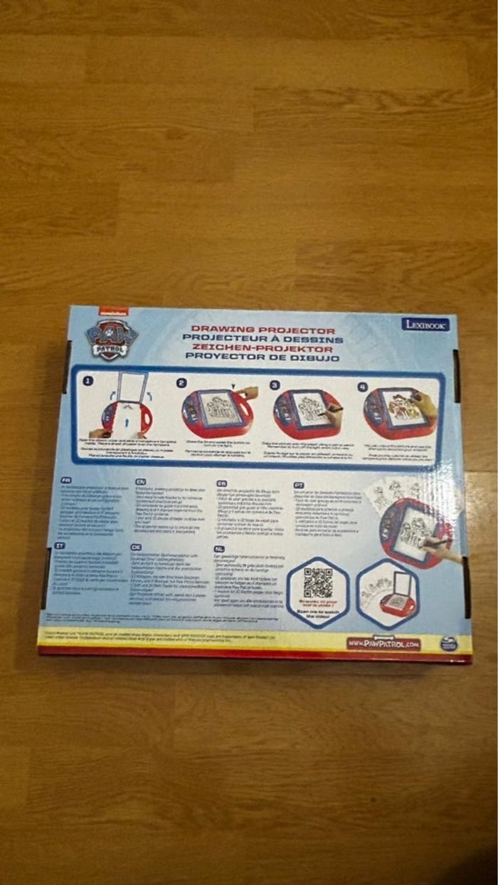 Projecteur à dessin pat patrouille neuf - photo numéro 2
