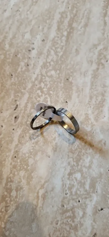 Bague acier inoxydable argentée – Taille 20