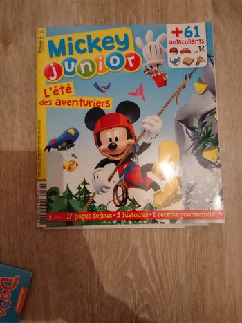 Livret histoires et jeux Mickey junior
