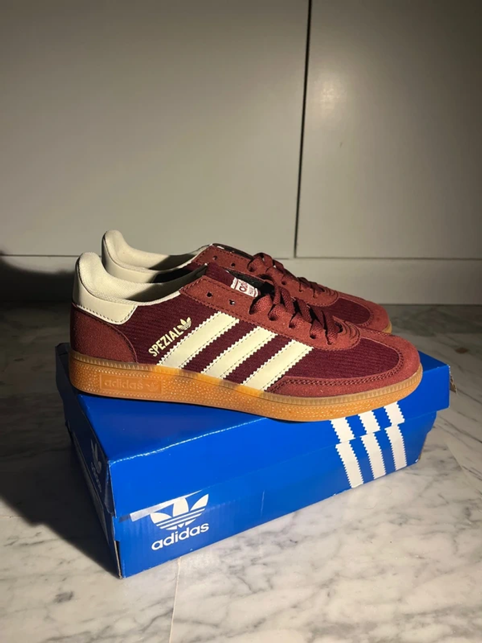 Adidas Handball spezial Bordeaux 40 - photo numéro 2