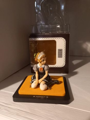 Figurine range murata ribbon style