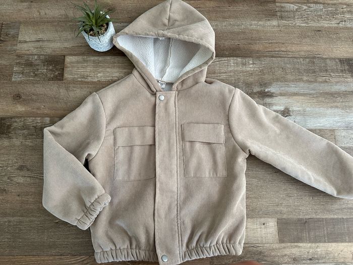 - Veste Shein - 6 ans - Neuf sans étiquette