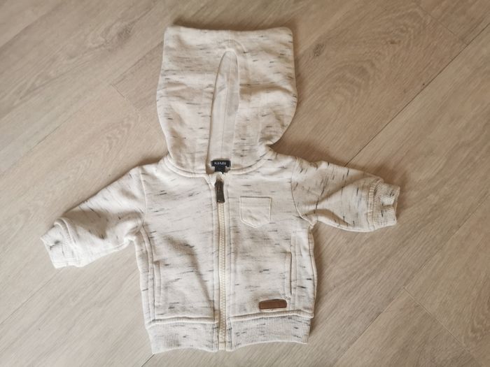 Lot gilets 3 mois - photo numéro 2