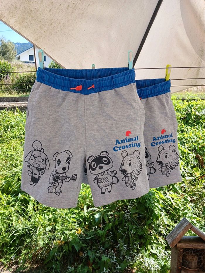 Lot short animal crossing jumeaux