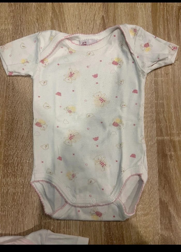 Lot body MC bébé fille 3 mois - photo numéro 7