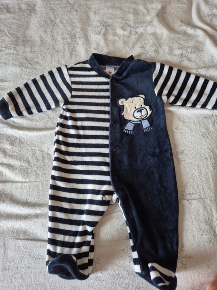 Pyjama 62cm=3mois - photo numéro 2
