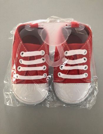 Chaussures pour bébé taille 13