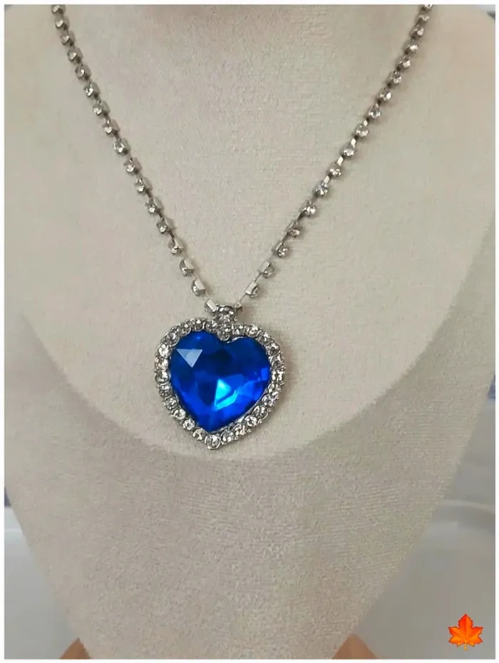 Collier cœur bleu strass – style vintage rétro chic - photo numéro 3