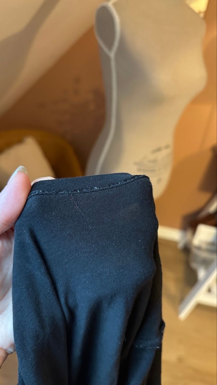 💜 Haut noir manche évasé Jennyfer taille Xs 💜 - photo numéro 4