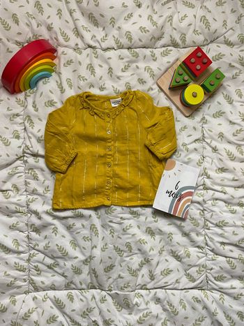 chemise manches longues moutarde et argentée 6 mois tape à l'oeil