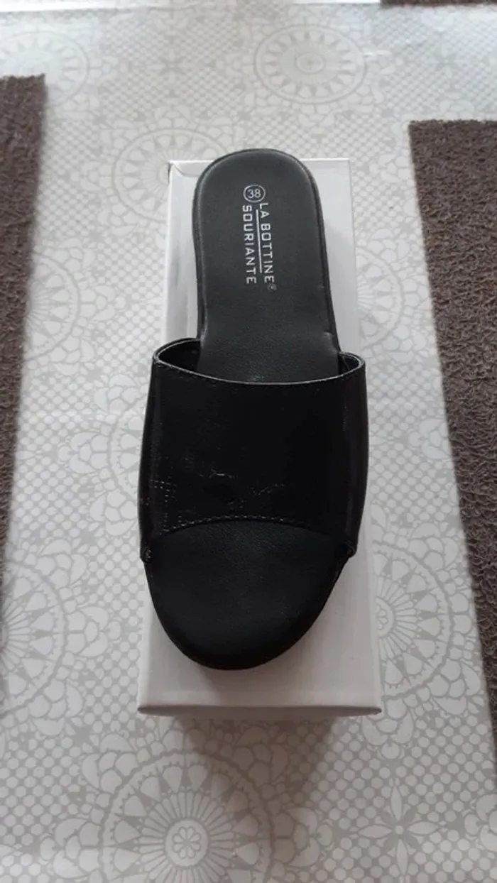 Mules femme neuves