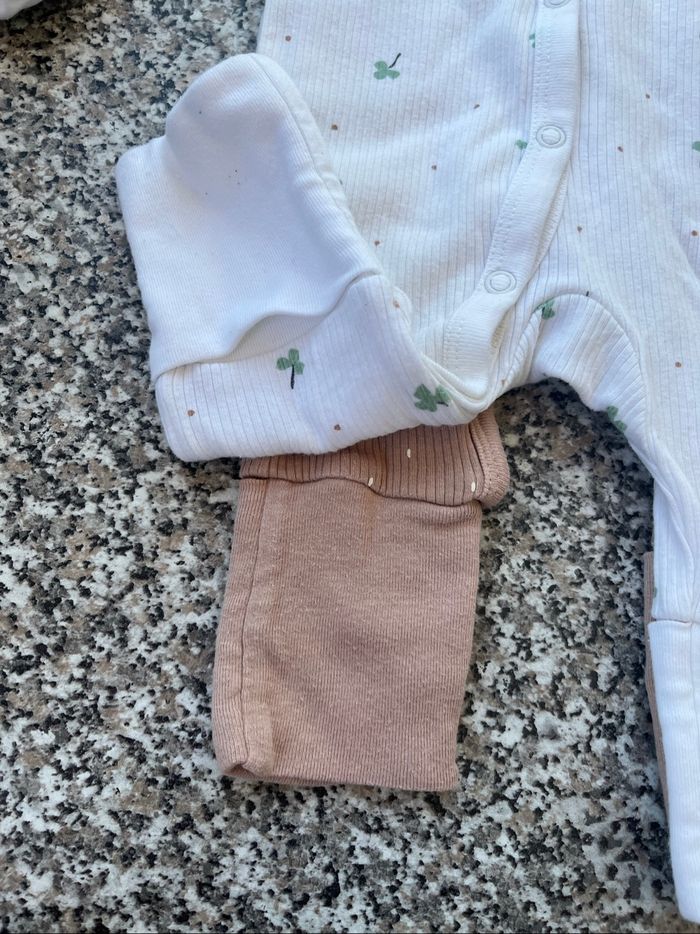 2 pyjamas avec ou sans pieds - photo numéro 2