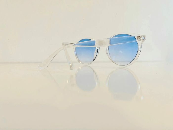 Lunette de soleil mixte transparente verres bleus dégradés UV protection taille moyenne - photo numéro 5