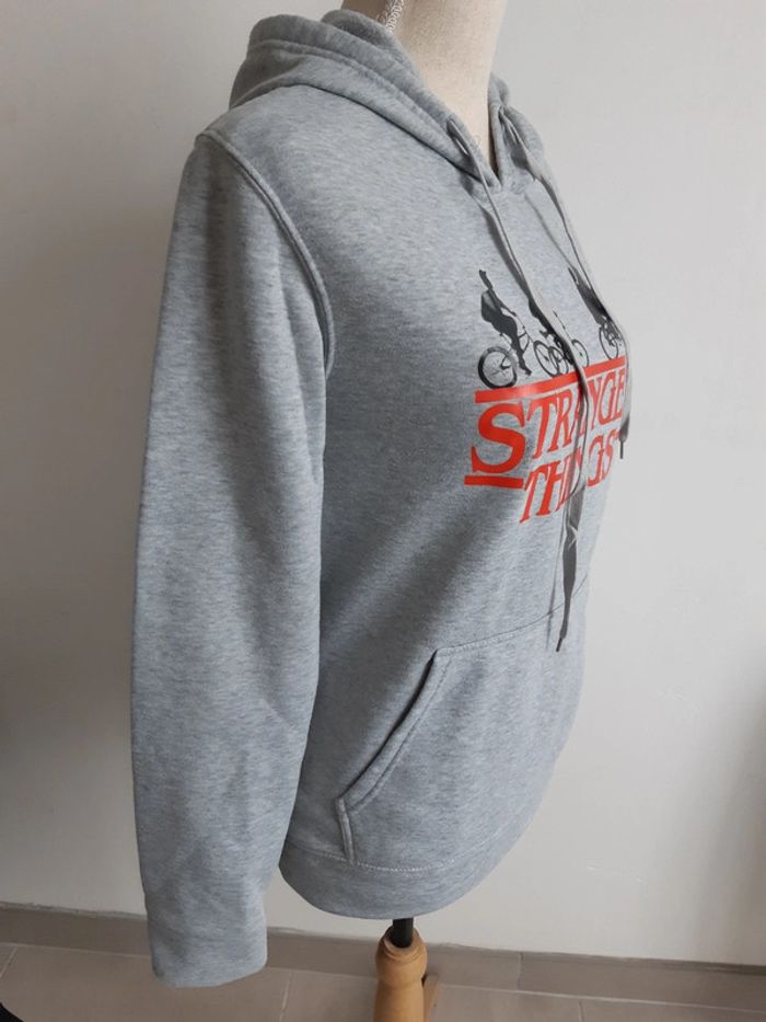 Sweat à capuche Stranger things T36 - photo numéro 4